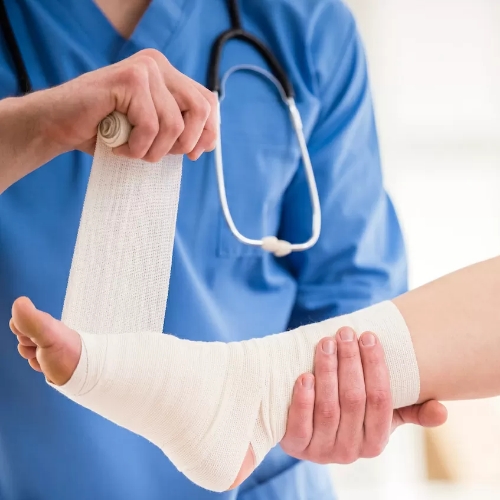 Baystate-Physical-Therapy-Massachusetts-Rhode-Island-Maine-New-Hampshire-New-York-Sprains-and-Strains