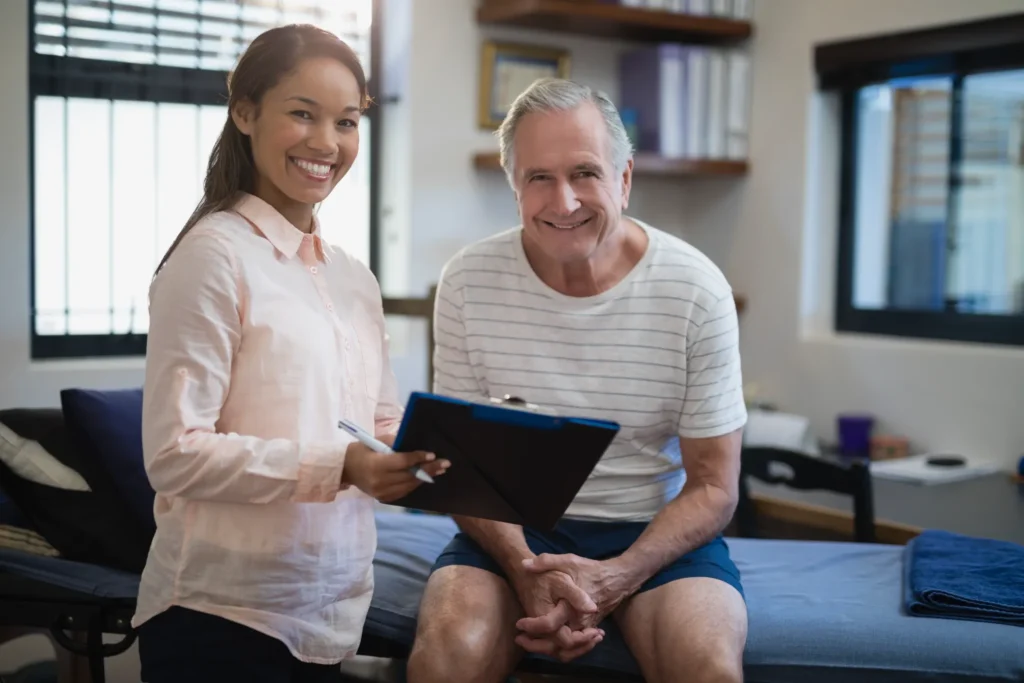 Physical Therapist with Patient Baystate-Physical-Therapy-Massachusetts-Rhode-Island-Maine-New-Hampshire-New-York